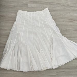 Aziz White Medium Skirt